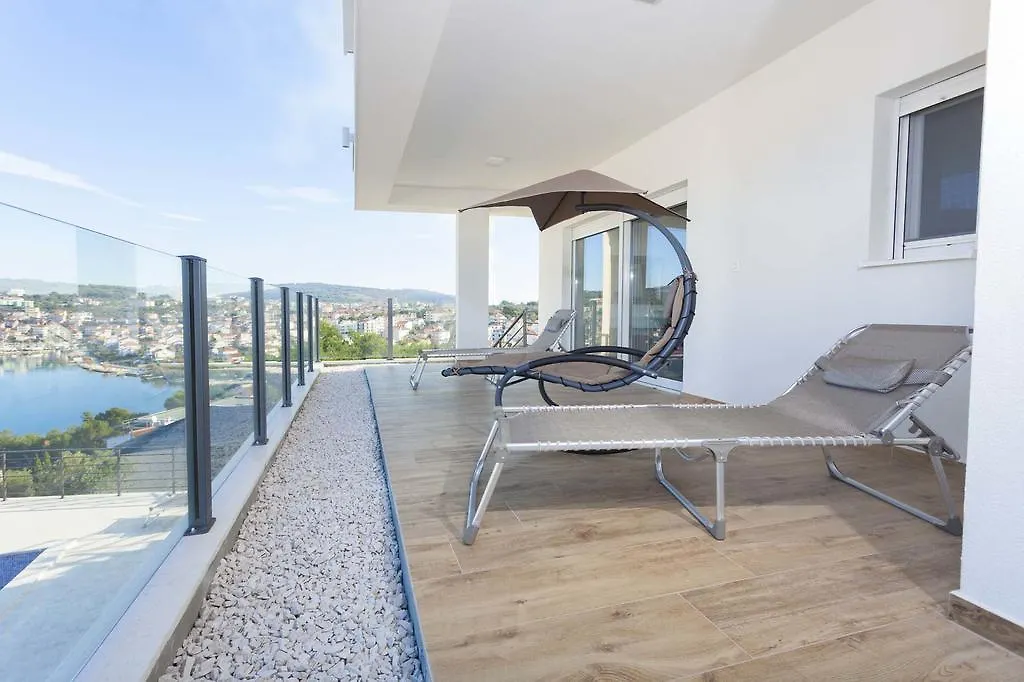 Apartment Solis Okrug Gornji Trogir 0*,  Chorwacja